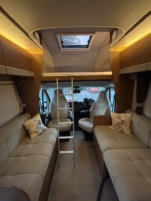 2018 Auto-Trail Tribute 726 — photo 47 of 58
