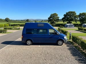 2006 Volkswagen T5 LWB Hightop