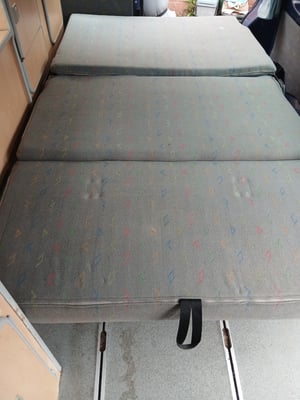 2006 Volkswagen T5 LWB Hightop — photo 22 of 25