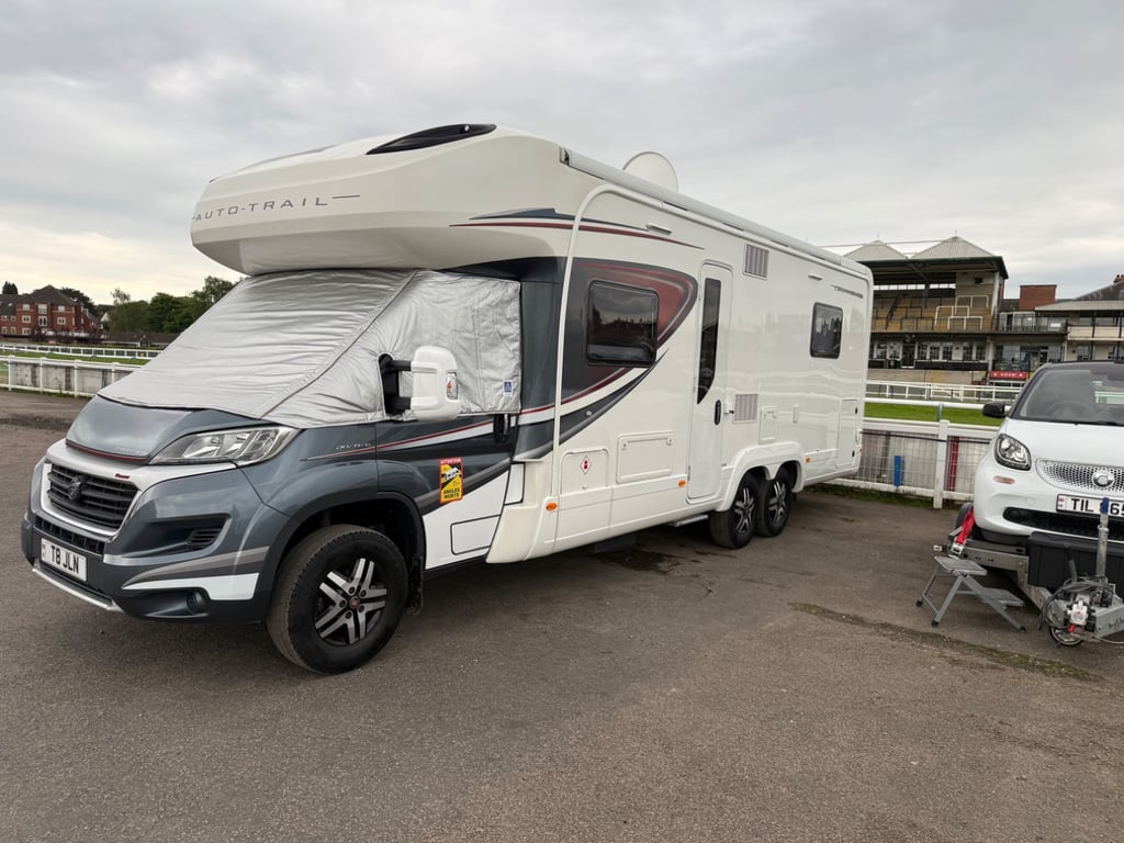 2018 Auto-Trail Frontier Comanche - Image 1
