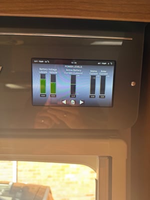 2018 Auto-Trail Frontier Comanche — photo 23 of 38
