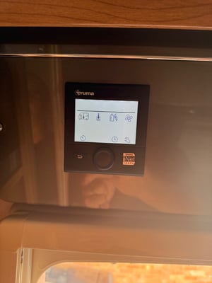 2018 Auto-Trail Frontier Comanche — photo 24 of 38