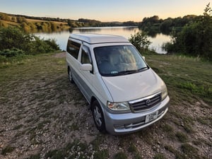 1999 Mazda Bongo