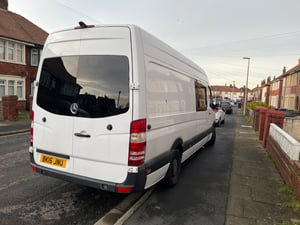 2016 Mercedes Sprinter — photo 7 of 23