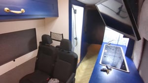 2016 Mercedes Sprinter — photo 10 of 23