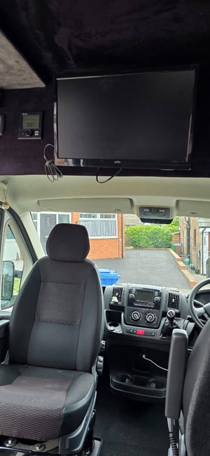 2021 Citroen Relay — photo 9 of 28
