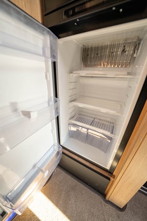 2020 Auto-Trail Delaware Frontier — photo 40 of 50