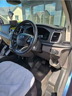 2019 Ford Transit Custom — photo 7 of 10