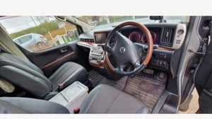 2007 Nissan Elgrand — photo 5 of 10