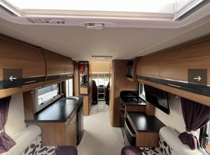 2013 Auto-Trail Apache 634 — photo 24 of 39