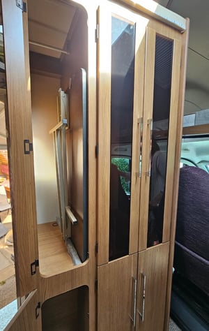 2013 Auto-Trail Apache 634 — photo 34 of 39