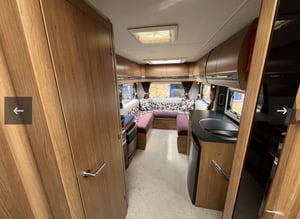 2013 Auto-Trail Apache 634 — photo 4 of 39