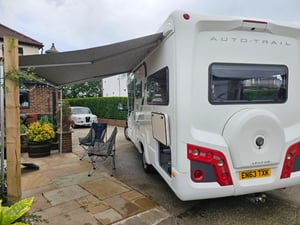 2013 Auto-Trail Apache 634 — photo 2 of 39