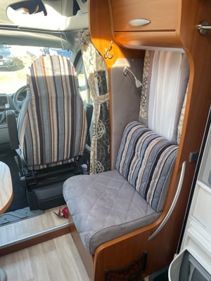 2010 Chausson Allegro 97 — photo 8 of 14