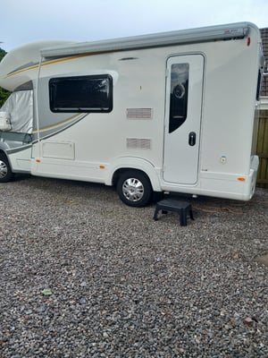 2017 Auto-Trail Tribute 615 — photo 3 of 20