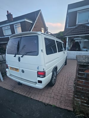 2000 Volkswagen T4 Campervan — photo 2 of 18