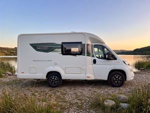 2017 Swift Bessacarr 412 — photo 1 of 11
