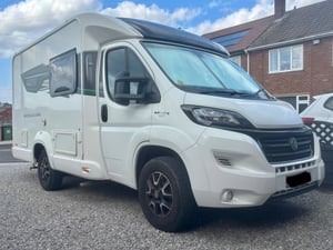 2017 Swift Bessacarr 412 — photo 6 of 11