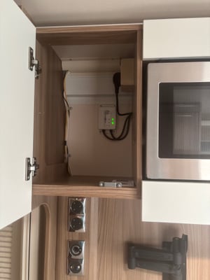 2017 Swift Bessacarr 412 — photo 17 of 45
