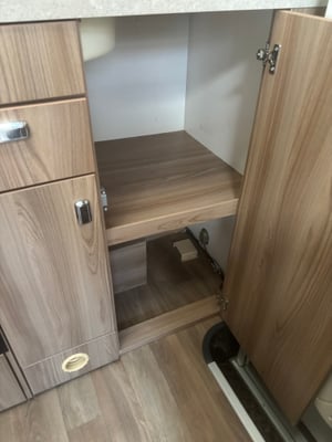 2017 Swift Bessacarr 412 — photo 30 of 45