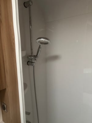2017 Swift Bessacarr 412 — photo 40 of 45