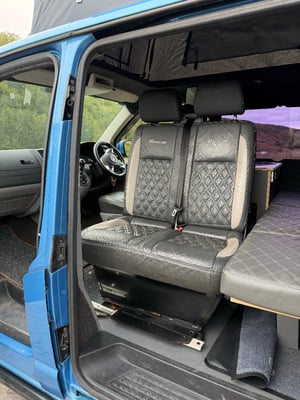 2007 Volkswagen T5 Campervan — photo 13 of 36