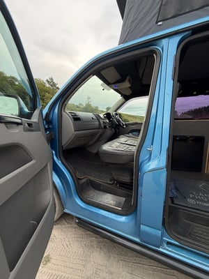 2007 Volkswagen T5 Campervan — photo 15 of 36