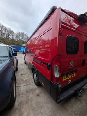 2019 Peugeot Boxer Custom Conversion — photo 4 of 20