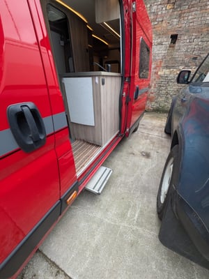 2019 Peugeot Boxer Custom Conversion — photo 10 of 20
