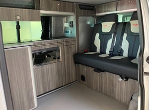 2014 Volkswagen Transporter T5.1 Sportline — photo 24 of 31