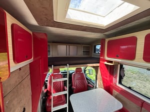 2018 Volkswagen Transporter T6 — photo 13 of 23