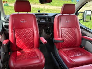 2018 Volkswagen Transporter T6 — photo 11 of 23
