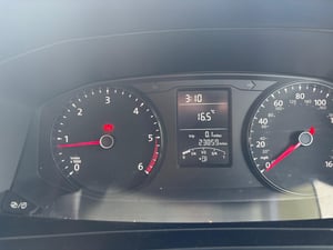 2018 Volkswagen Transporter T6 — photo 10 of 23