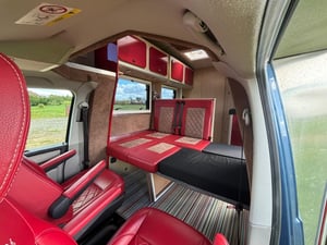 2018 Volkswagen Transporter T6 — photo 21 of 23