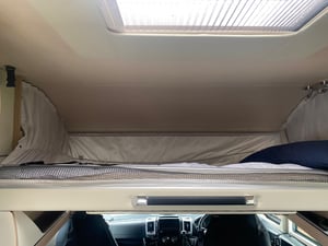 2021 Auto-Trail Grande Frontier — photo 24 of 47