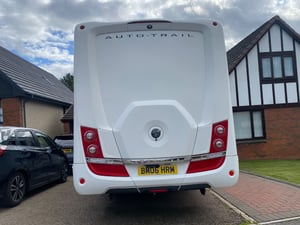 2021 Auto-Trail Grande Frontier — photo 20 of 47