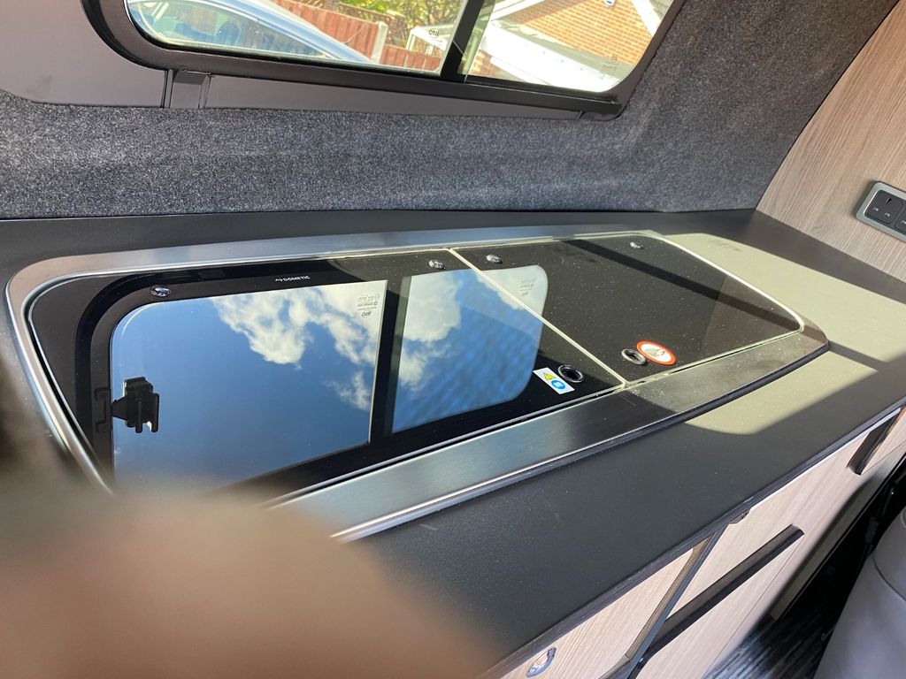 2018 Ford Transit - Image 23