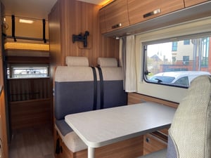 2018 Weinsberg CaraHome 600 DKG — photo 9 of 22