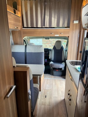 2018 Weinsberg CaraHome 600 DKG — photo 11 of 22