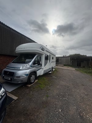 2011 Auto-Trail Mohawk — photo 10 of 27