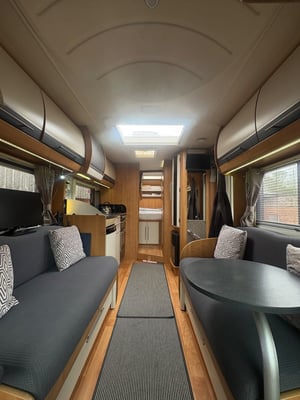 2011 Auto-Trail Mohawk — photo 13 of 27