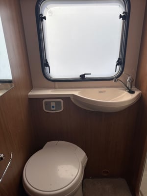 2016 Auto-Trail Imala 620 — photo 35 of 42