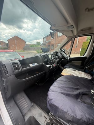 2014 Peugeot Boxer Custom Conversion — photo 8 of 26