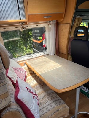 2004 Chausson Allegro — photo 13 of 14