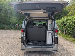 2007 Nissan Elgrand Conversion — photo 14 of 26
