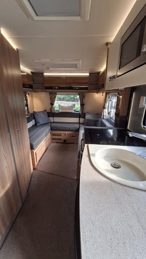2015 Bessacarr Hi-Style — photo 2 of 12