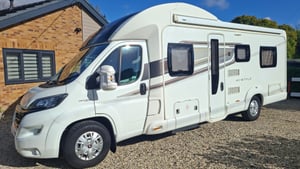 2015 Bessacarr Hi-Style — photo 4 of 12