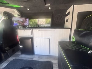2016 Volkswagen T6 Campervan — photo 6 of 17