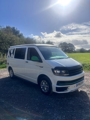 2016 Volkswagen T6 Campervan — photo 9 of 17