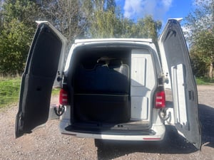 2016 Volkswagen T6 Campervan — photo 11 of 17